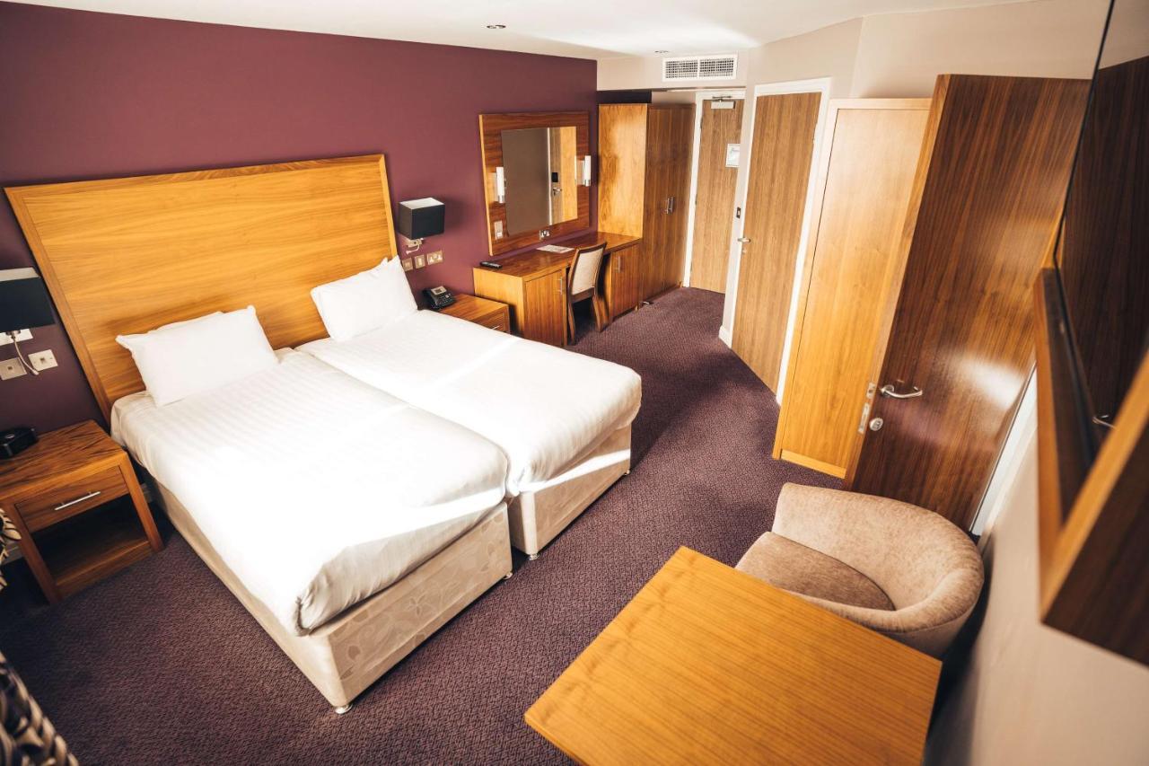 HOTEL BLACKPOOL FC | ⋆⋆⋆⋆ | UNITED KINGDOM | SEASON DEALS FROM £103